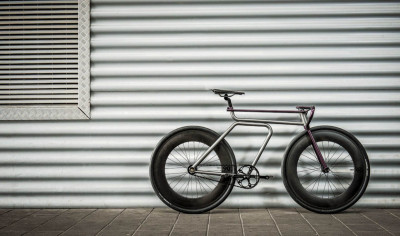 Frame Fixed Gear Unik Dari Gabungan 2 Pipa Besi